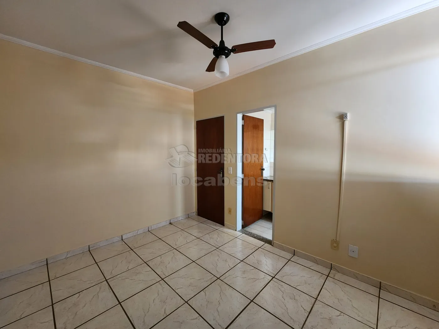 Alugar Apartamento / Padrão em São José do Rio Preto R$ 1.900,00 - Foto 6