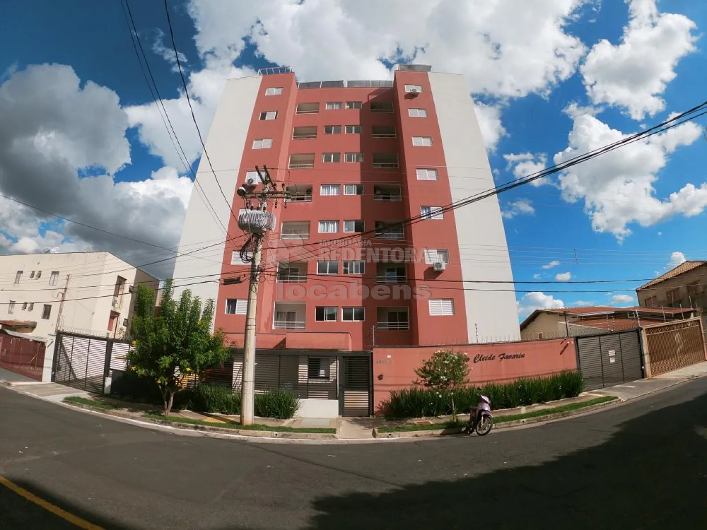 Alugar Apartamento / Padrão em São José do Rio Preto R$ 800,00 - Foto 1