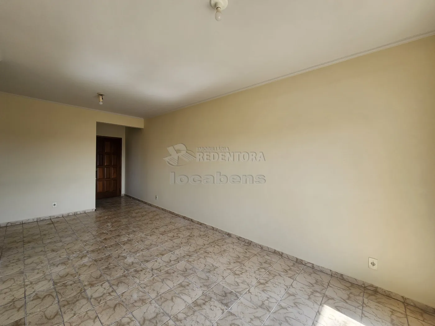 Alugar Apartamento / Padrão em São José do Rio Preto R$ 1.300,00 - Foto 2