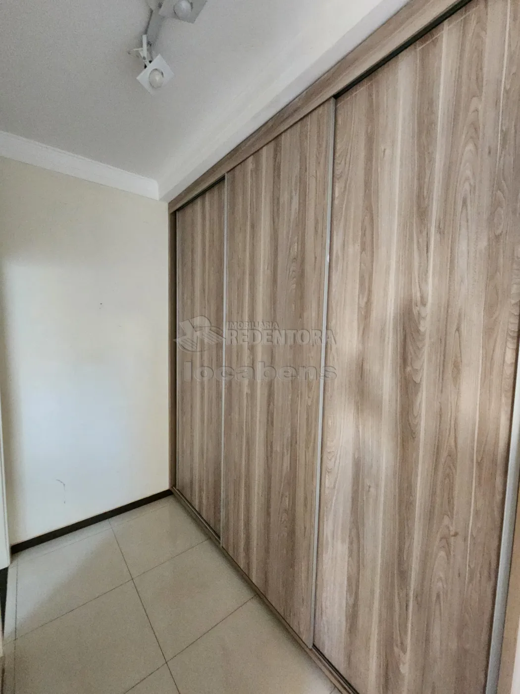 Alugar Casa / Condomínio em São José do Rio Preto R$ 6.000,00 - Foto 9