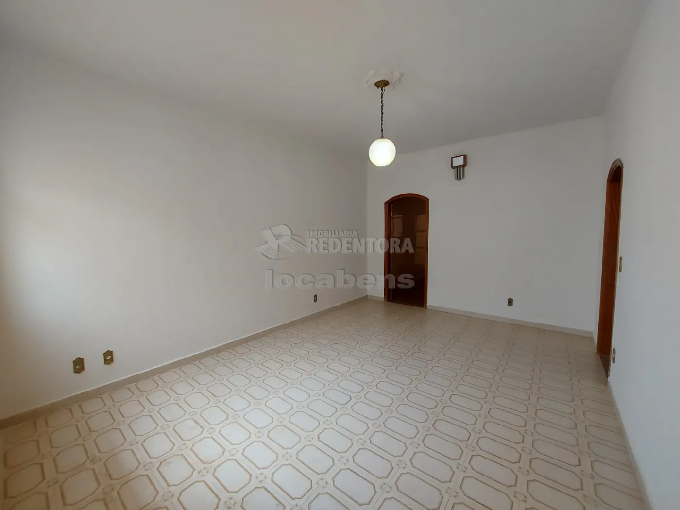 Alugar Casa / Padrão em São José do Rio Preto R$ 2.278,72 - Foto 3