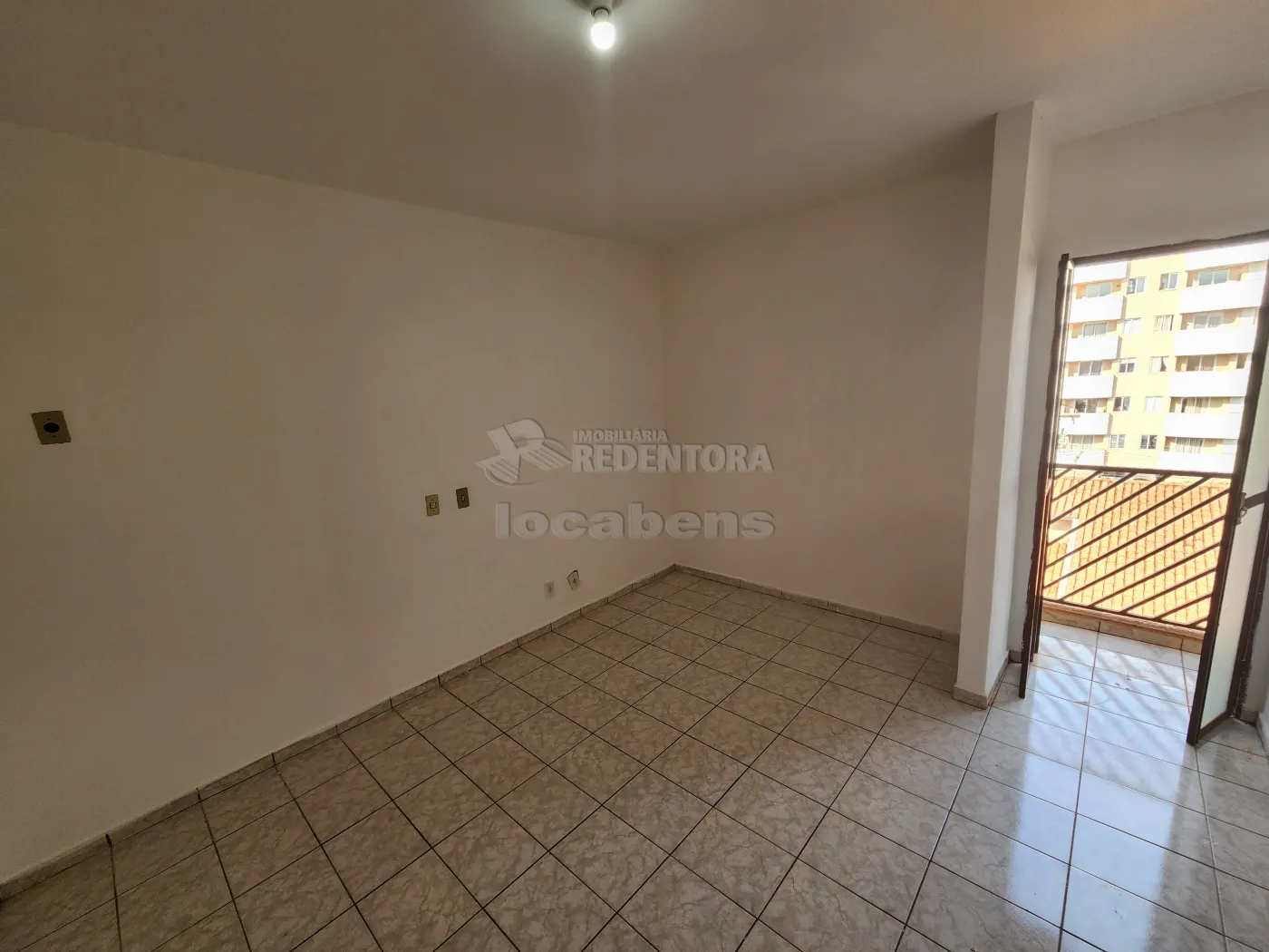 Alugar Apartamento / Padrão em São José do Rio Preto R$ 1.000,00 - Foto 8