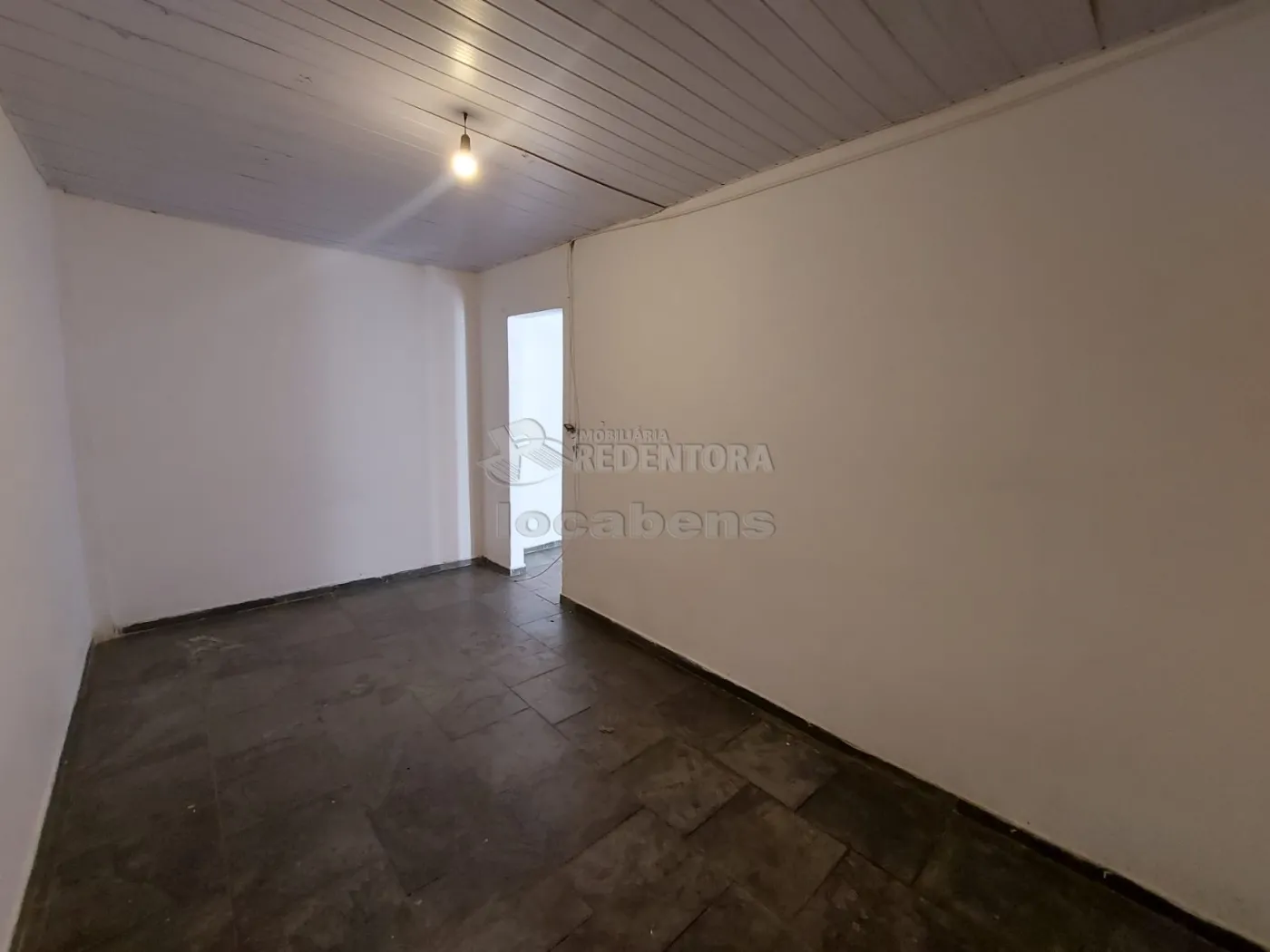 Alugar Casa / Padrão em São José do Rio Preto apenas R$ 550,00 - Foto 4