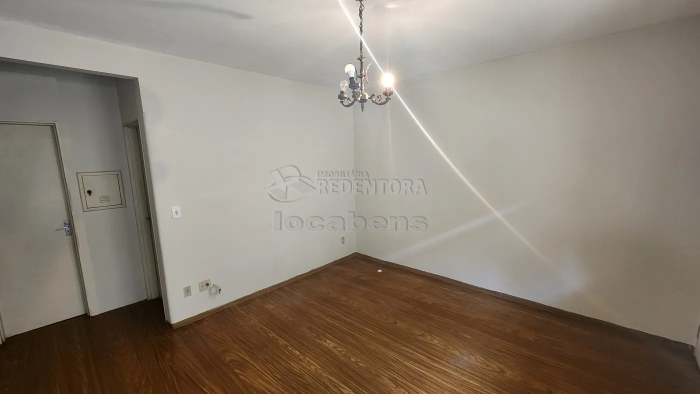 Alugar Apartamento / Padrão em São José do Rio Preto R$ 650,00 - Foto 1