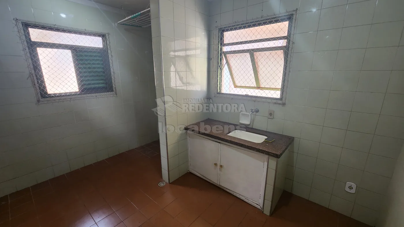 Alugar Apartamento / Padrão em São José do Rio Preto R$ 650,00 - Foto 8