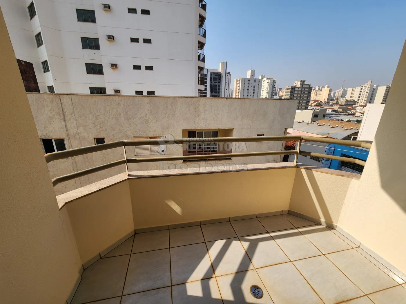 Alugar Apartamento / Padrão em São José do Rio Preto R$ 1.300,00 - Foto 6