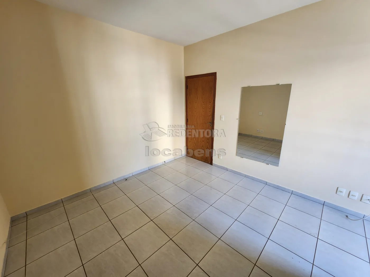 Alugar Apartamento / Padrão em São José do Rio Preto R$ 1.300,00 - Foto 12