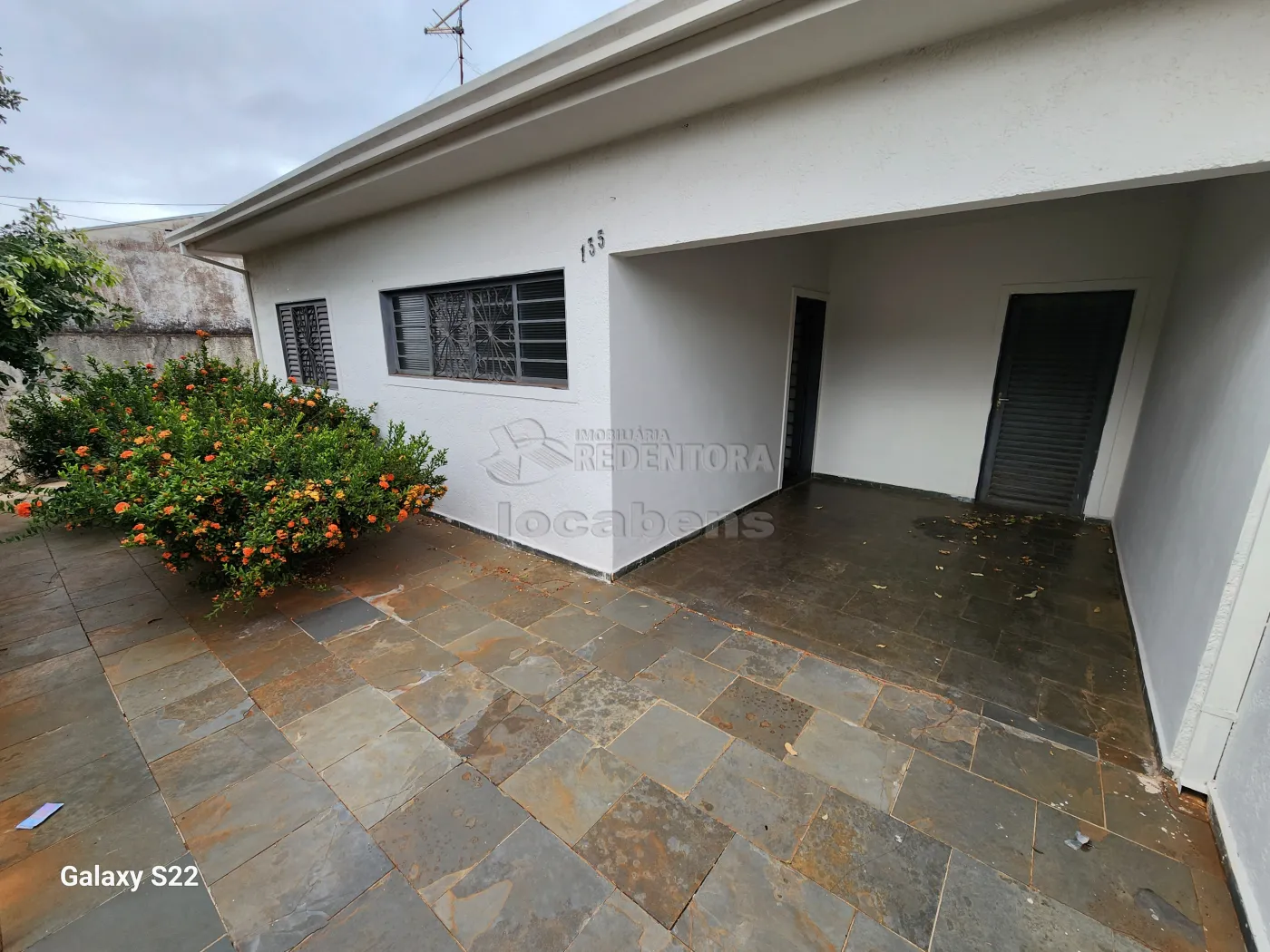 Casa para alugar com 3 quartos, 121m² - Foto 1