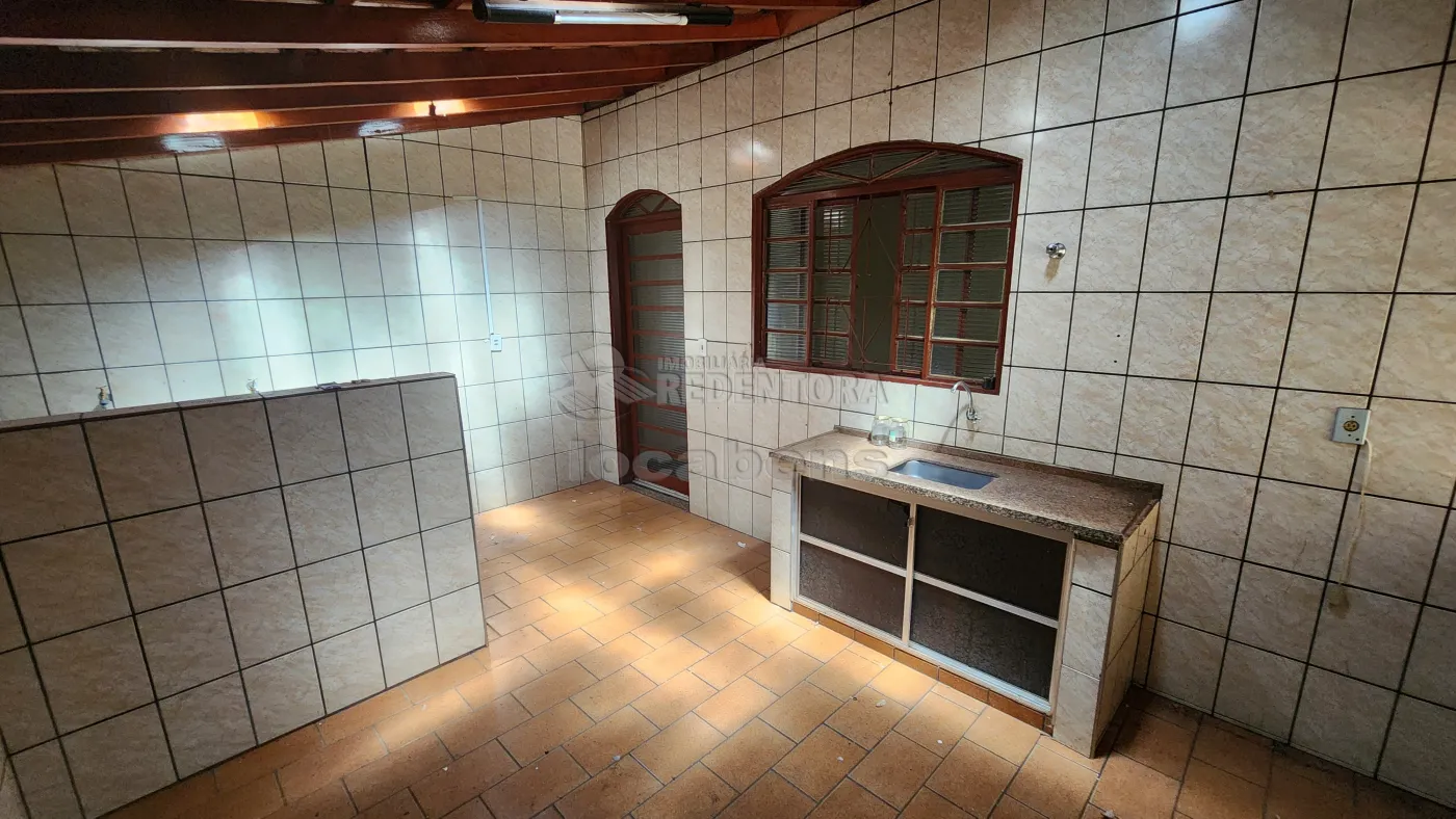 Alugar Casa / Padrão em São José do Rio Preto R$ 1.350,00 - Foto 12