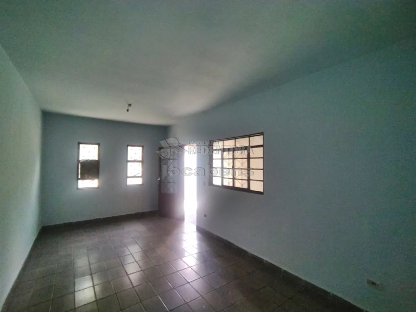 Alugar Casa / Padrão em São José do Rio Preto R$ 900,00 - Foto 5