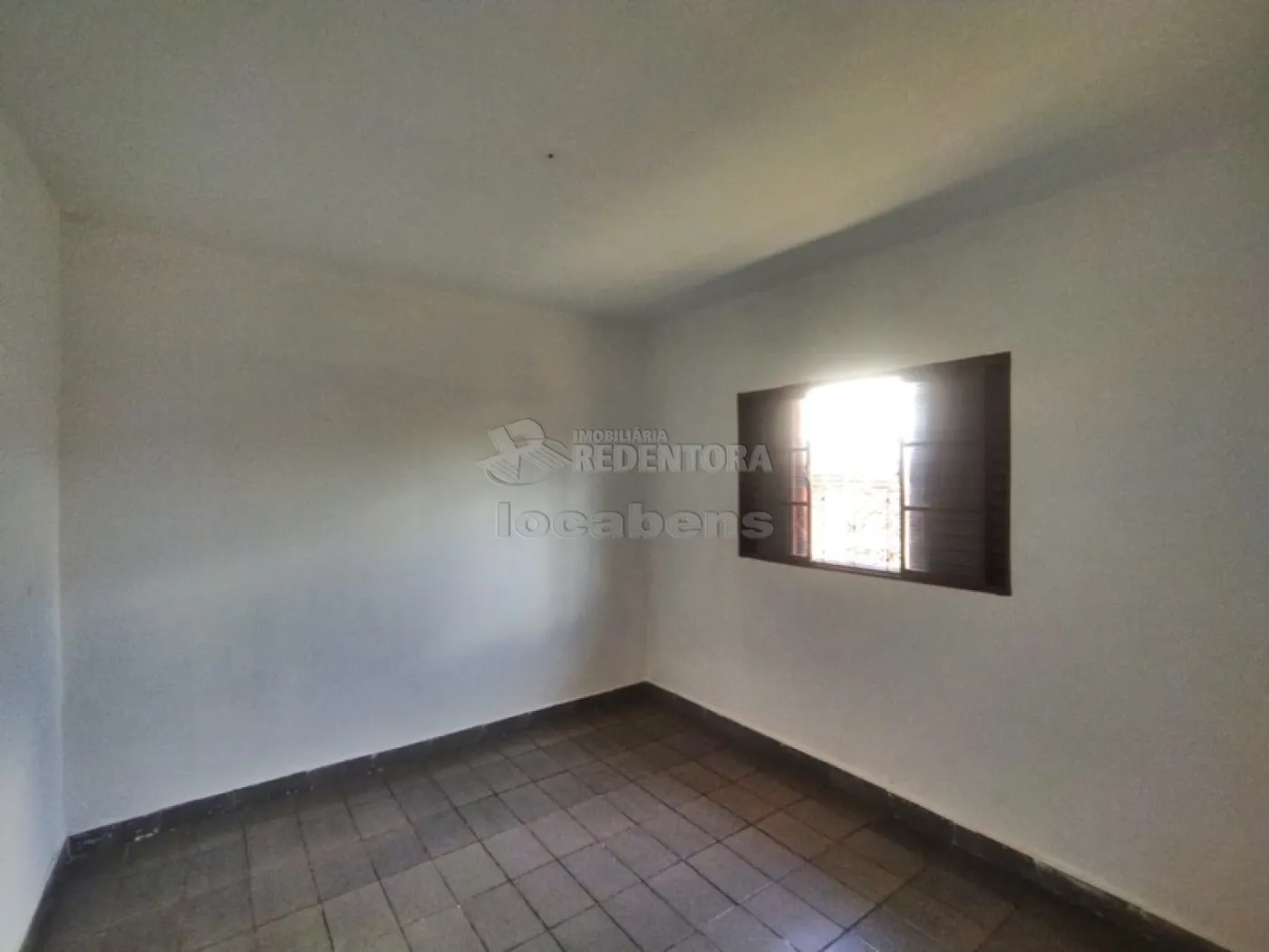 Alugar Casa / Padrão em São José do Rio Preto R$ 900,00 - Foto 11