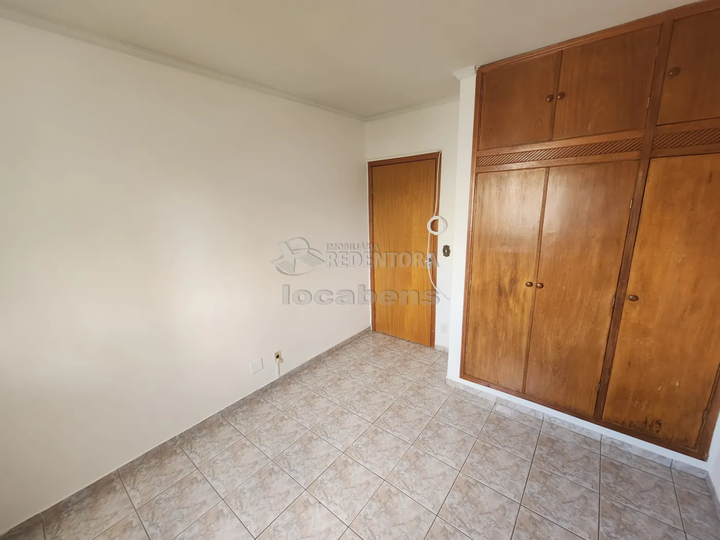 Alugar Apartamento / Padrão em São José do Rio Preto R$ 1.200,00 - Foto 11