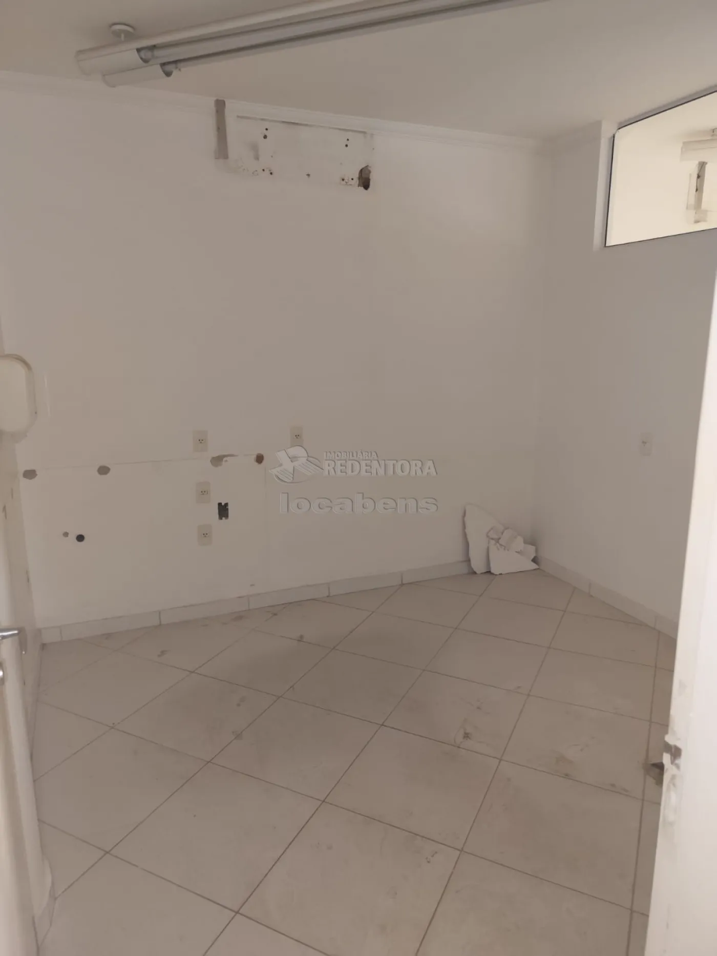 Alugar Comercial / Salão em São José do Rio Preto R$ 8.000,00 - Foto 16