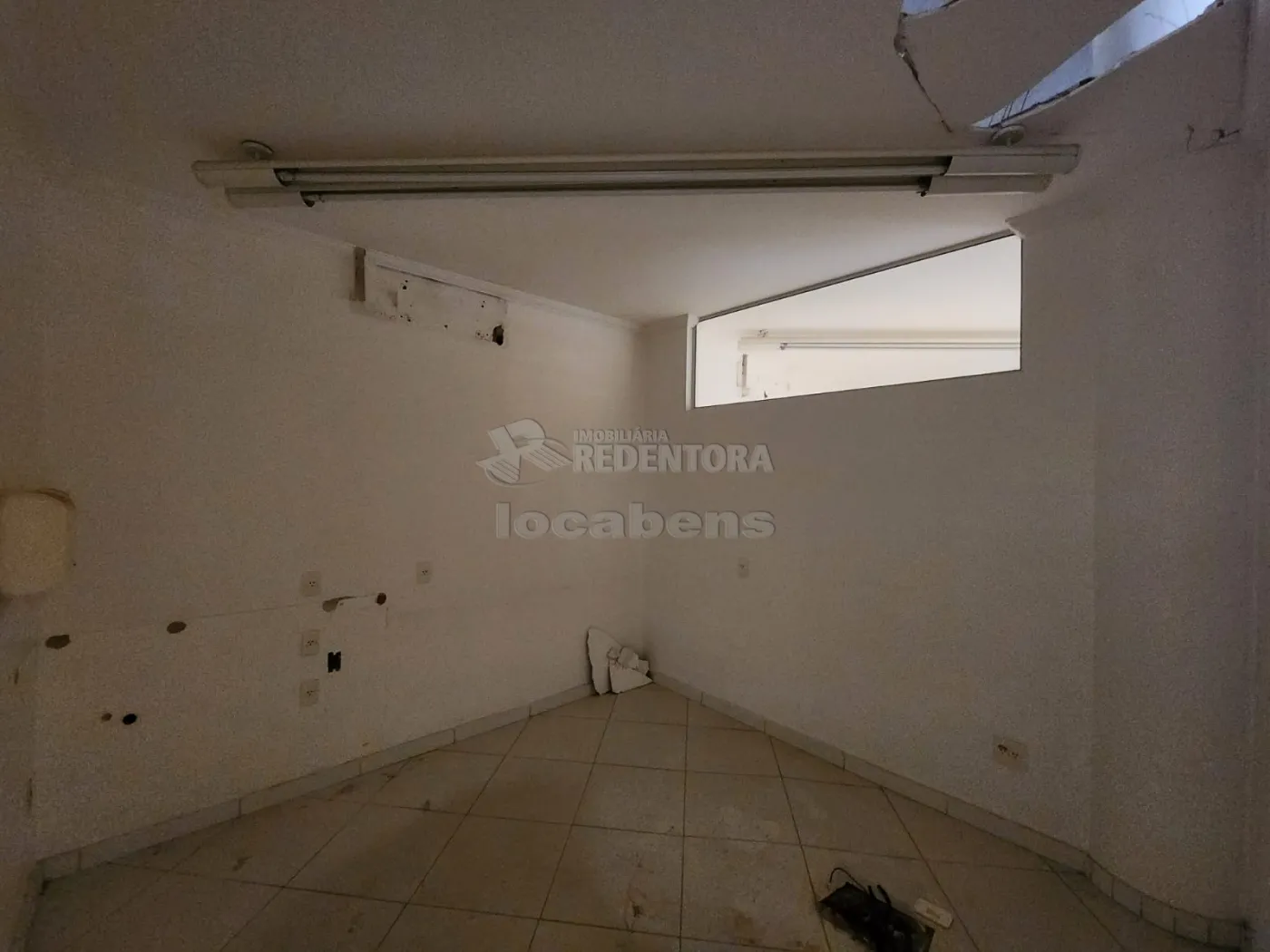 Alugar Comercial / Salão em São José do Rio Preto R$ 8.000,00 - Foto 24