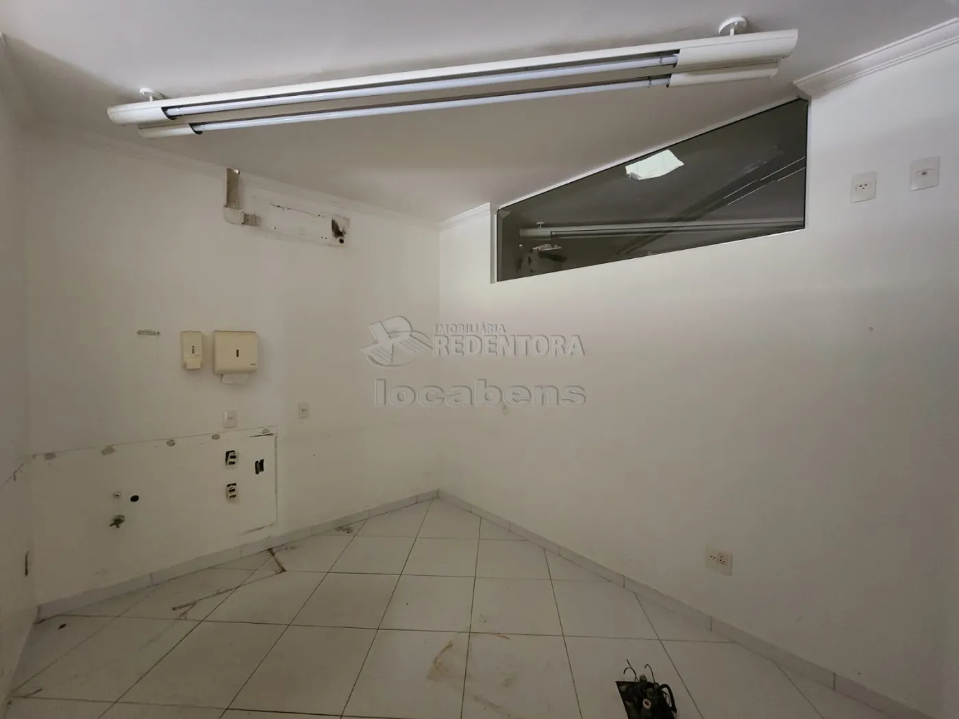 Alugar Comercial / Salão em São José do Rio Preto R$ 8.000,00 - Foto 31