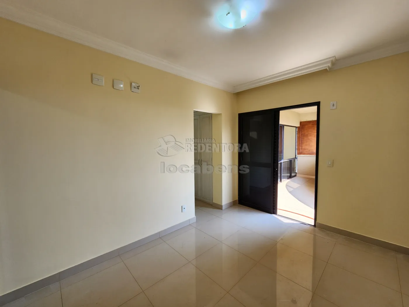 Alugar Apartamento / Padrão em São José do Rio Preto R$ 2.500,00 - Foto 8