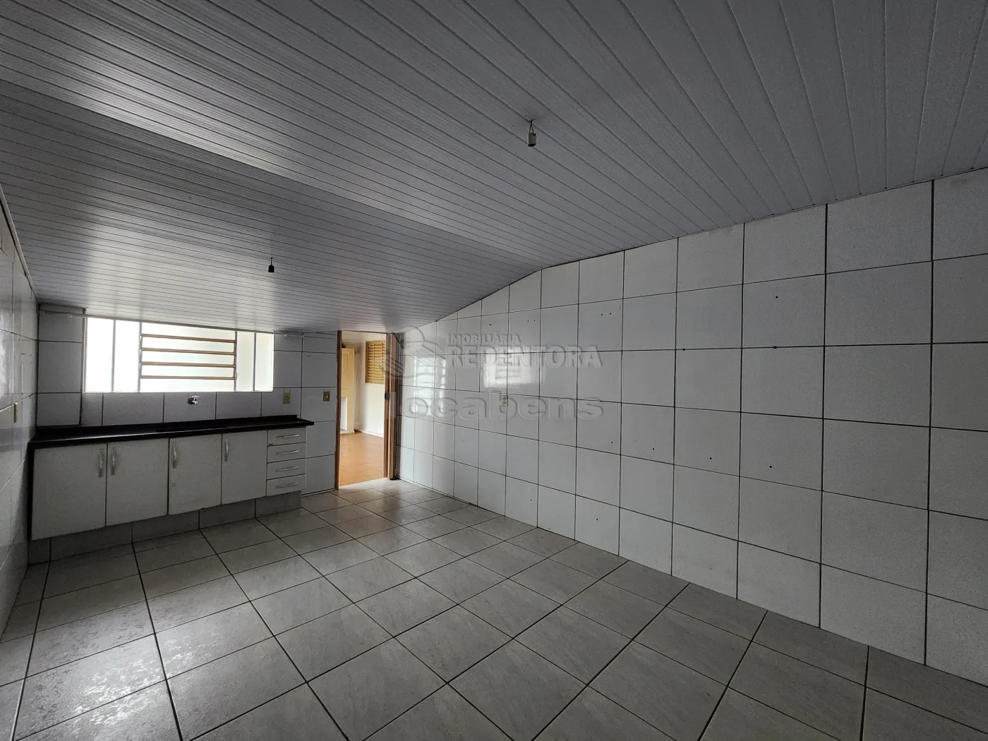 Alugar Casa / Padrão em São José do Rio Preto R$ 850,00 - Foto 3