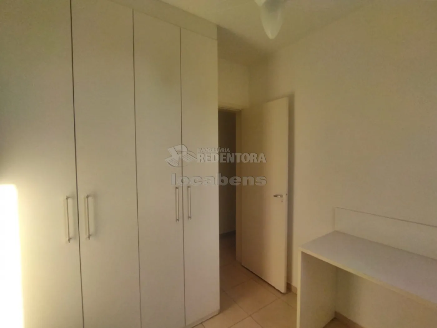 Alugar Apartamento / Padrão em São José do Rio Preto R$ 1.500,00 - Foto 10