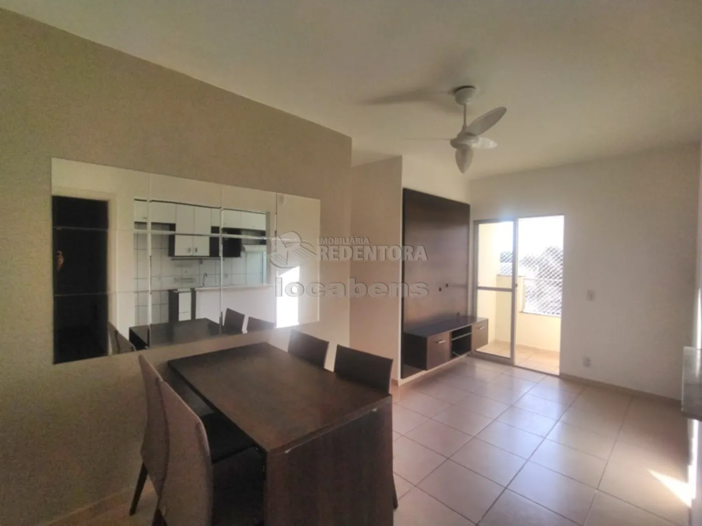 Alugar Apartamento / Padrão em São José do Rio Preto R$ 1.500,00 - Foto 1