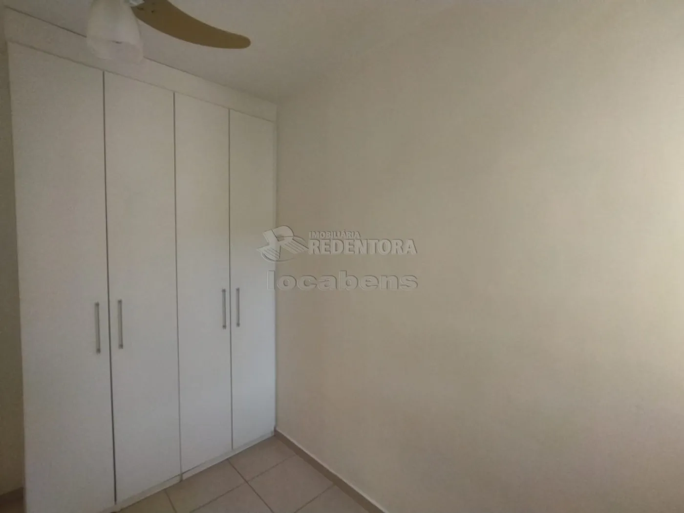 Alugar Apartamento / Padrão em São José do Rio Preto R$ 1.500,00 - Foto 14