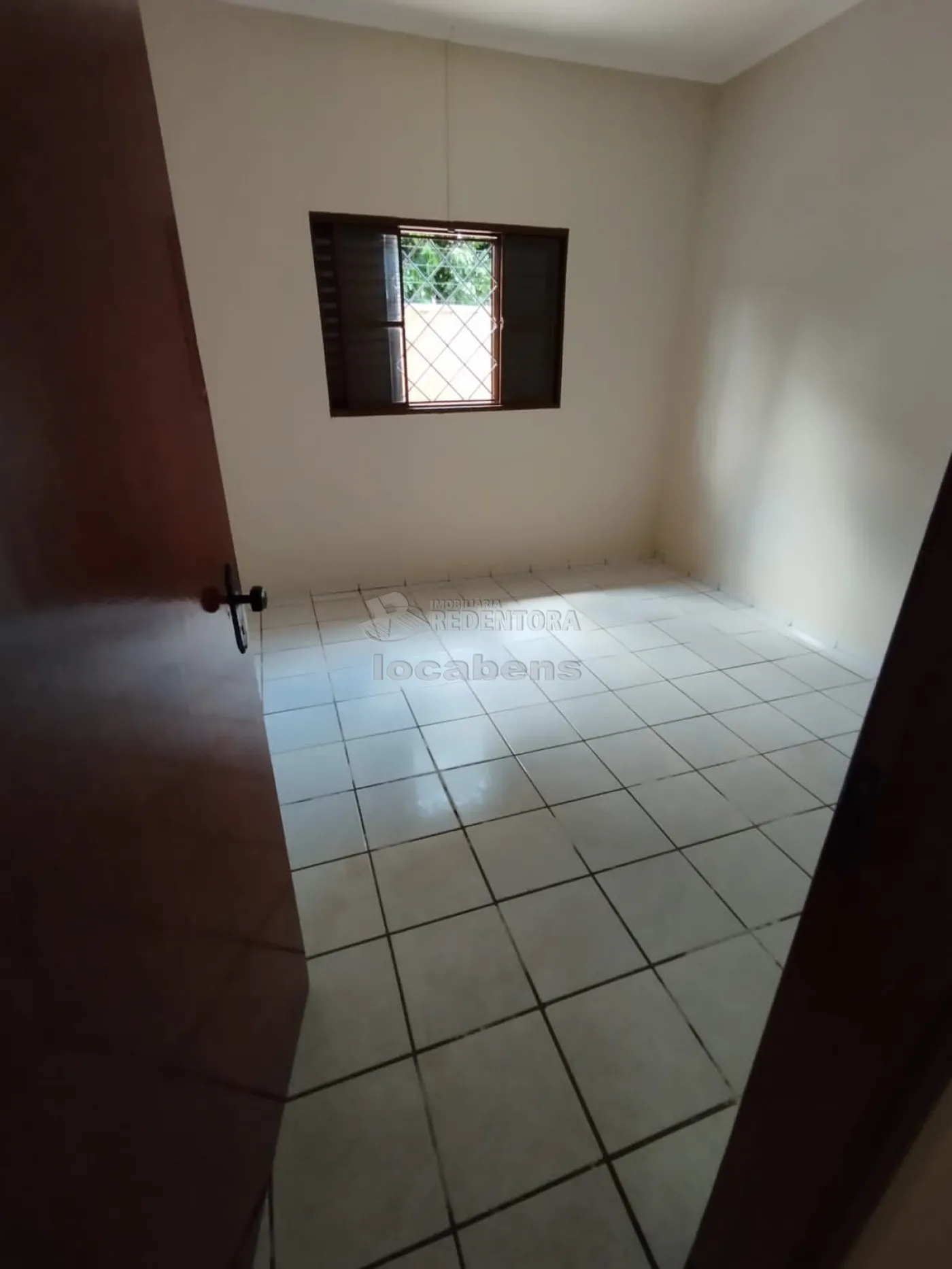 Comprar Casa / Padrão em São José do Rio Preto apenas R$ 190.000,00 - Foto 2