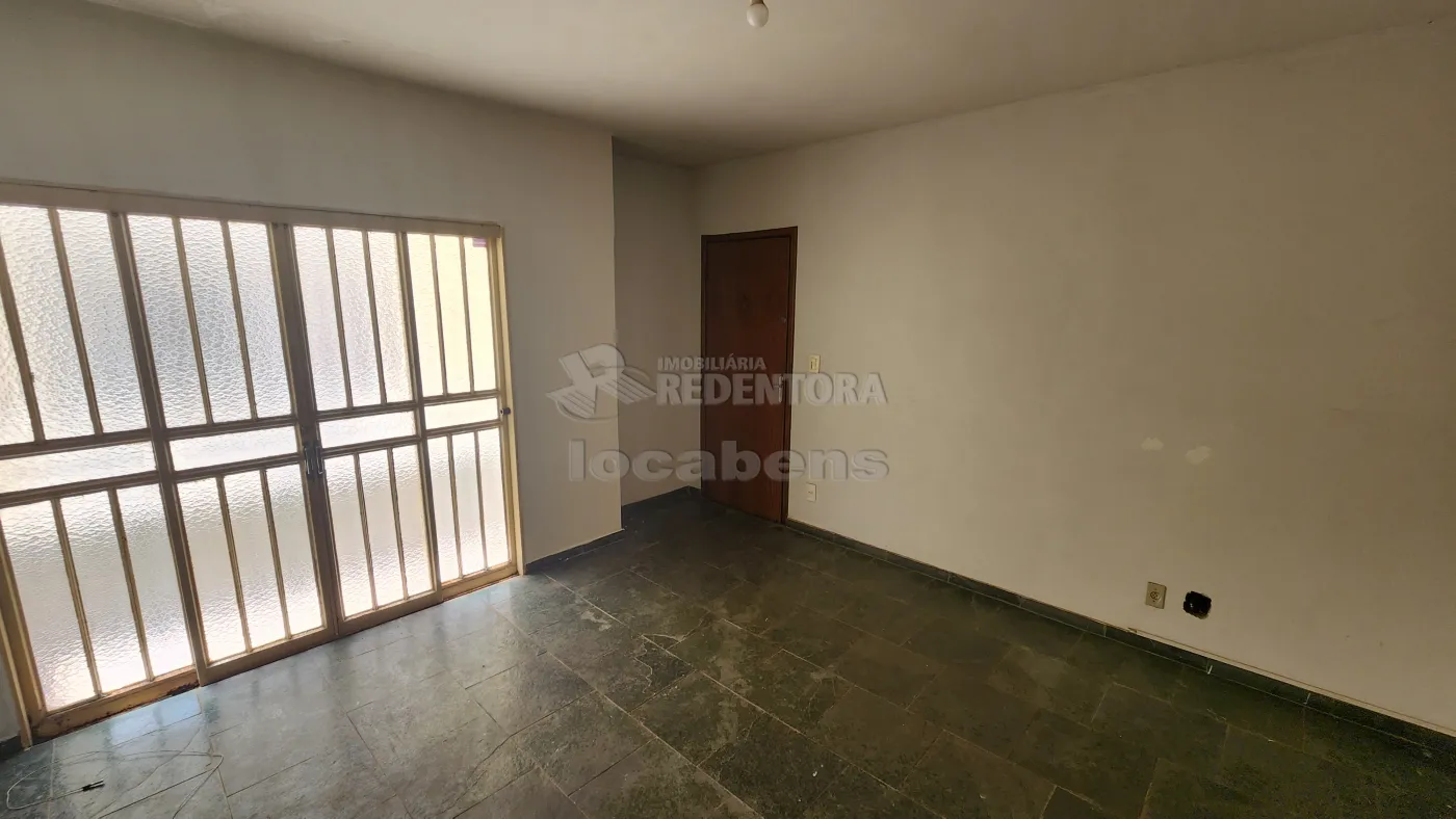 Apartamento à venda com 2 quartos, 65m² - Foto 2