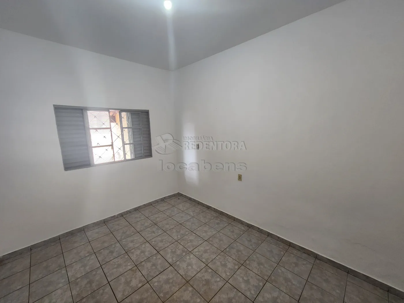 Alugar Casa / Padrão em São José do Rio Preto apenas R$ 800,00 - Foto 6