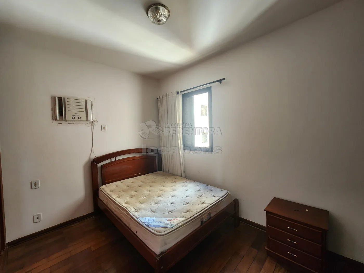 Apartamento para alugar com 3 quartos, 105m² - Foto 7