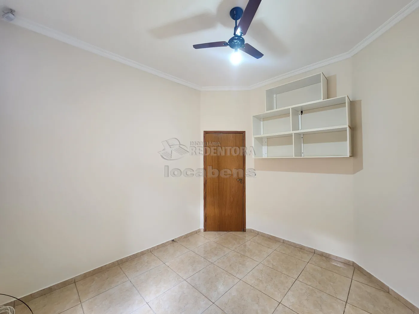 Casa para alugar com 3 quartos, 150m² - Foto 14