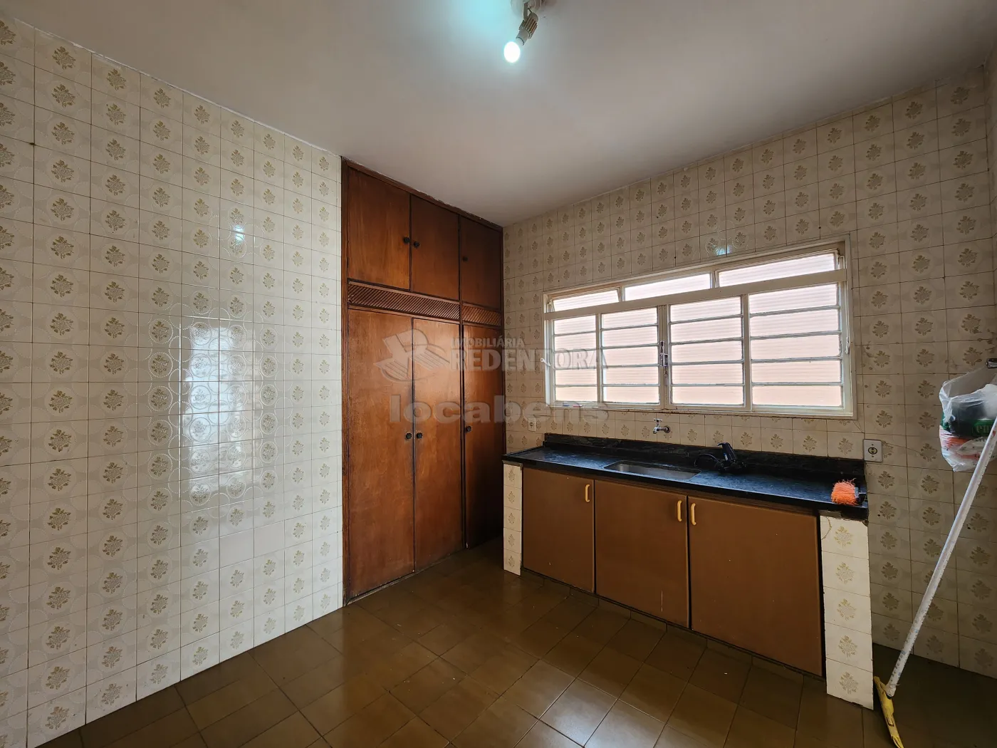 Casa para alugar com 3 quartos, 191m² - Foto 6