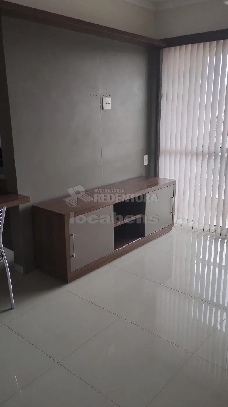 Comprar Apartamento / Padrão em São José do Rio Preto apenas R$ 350.000,00 - Foto 4