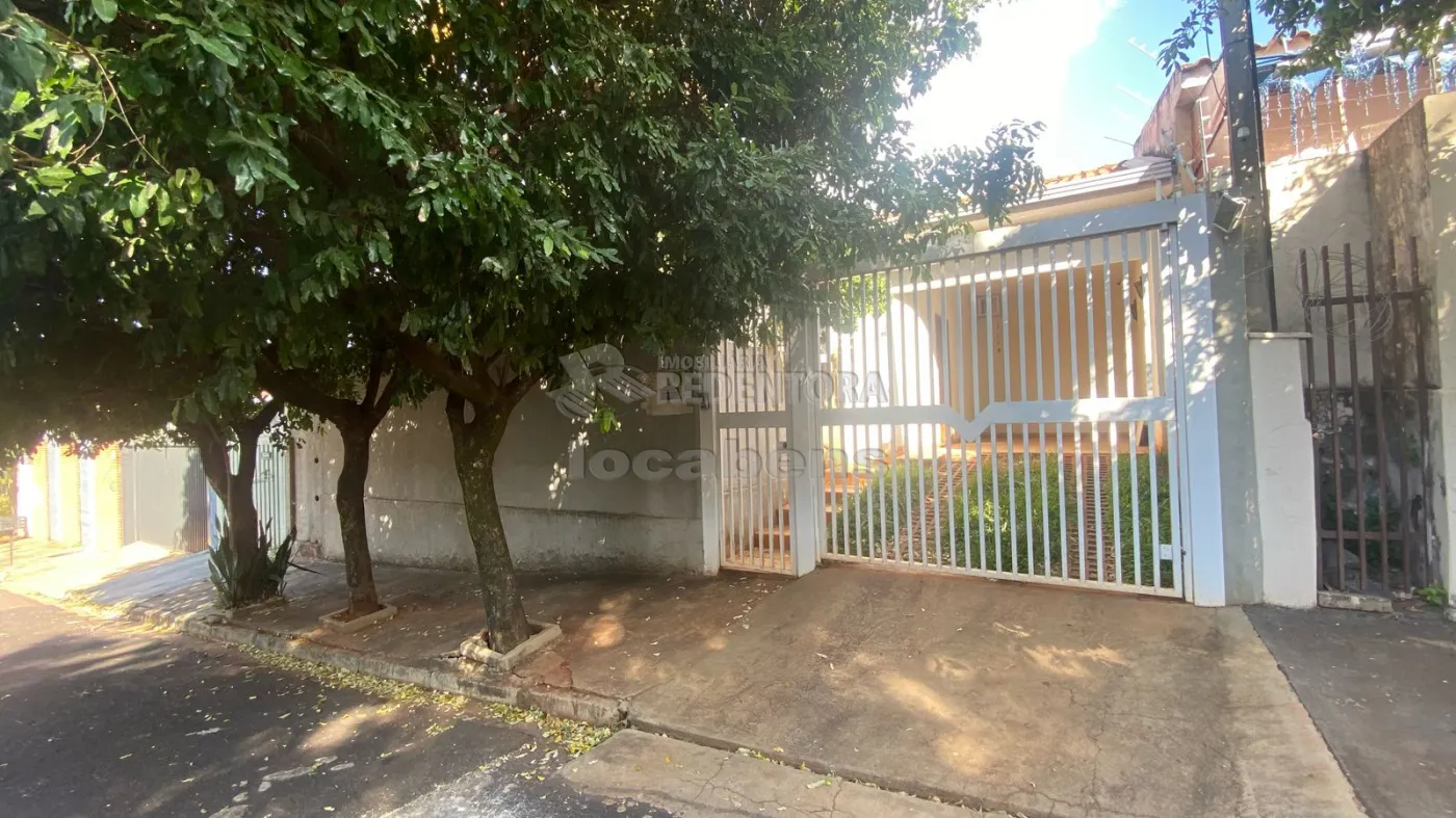 Alugar Casa / Padrão em São José do Rio Preto apenas R$ 2.400,00 - Foto 1