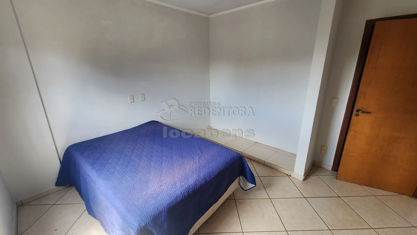 Apartamento à venda com 3 quartos, 113m² - Foto 2