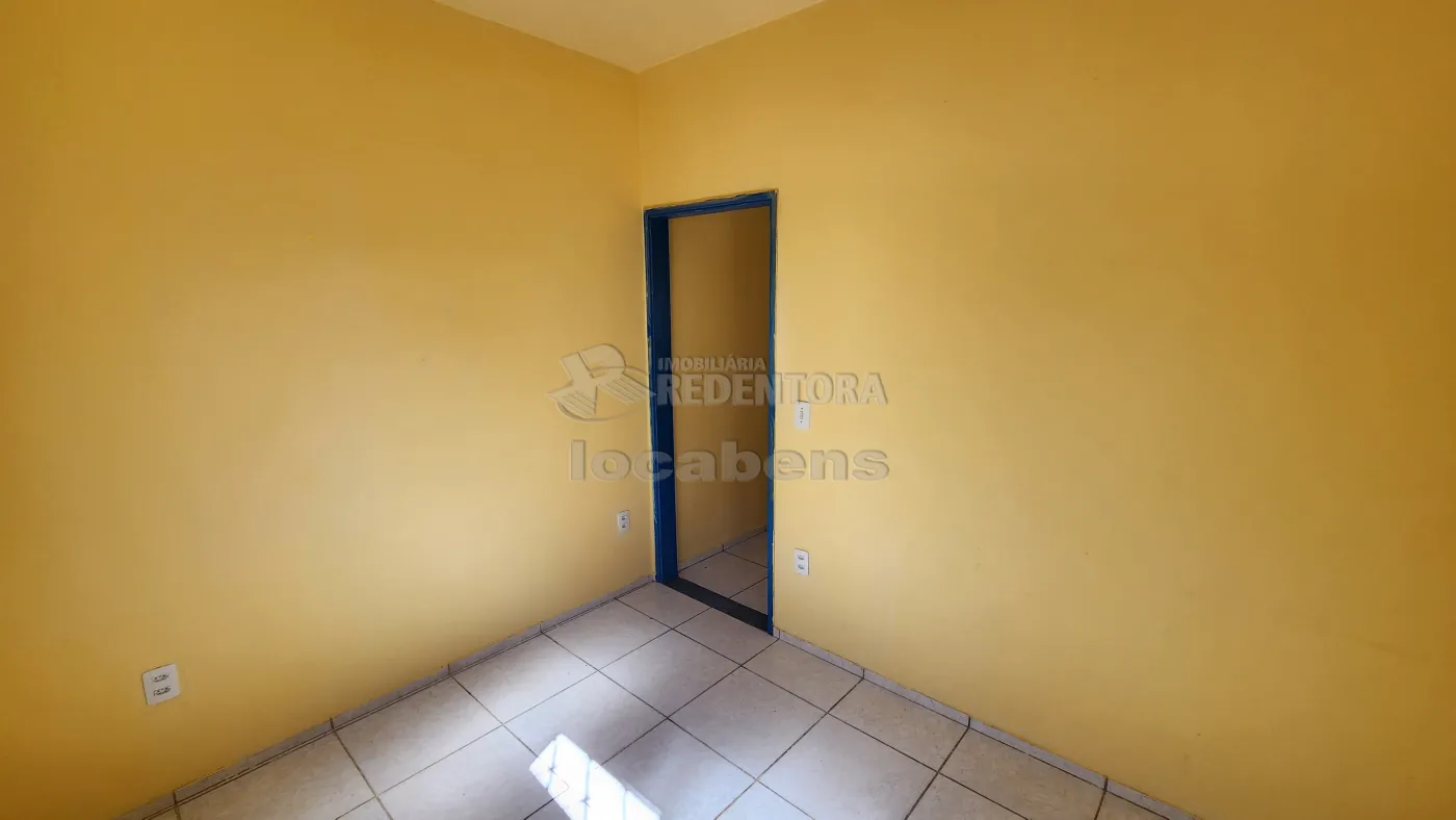 Comprar Casa / Padrão em São José do Rio Preto - Foto 1