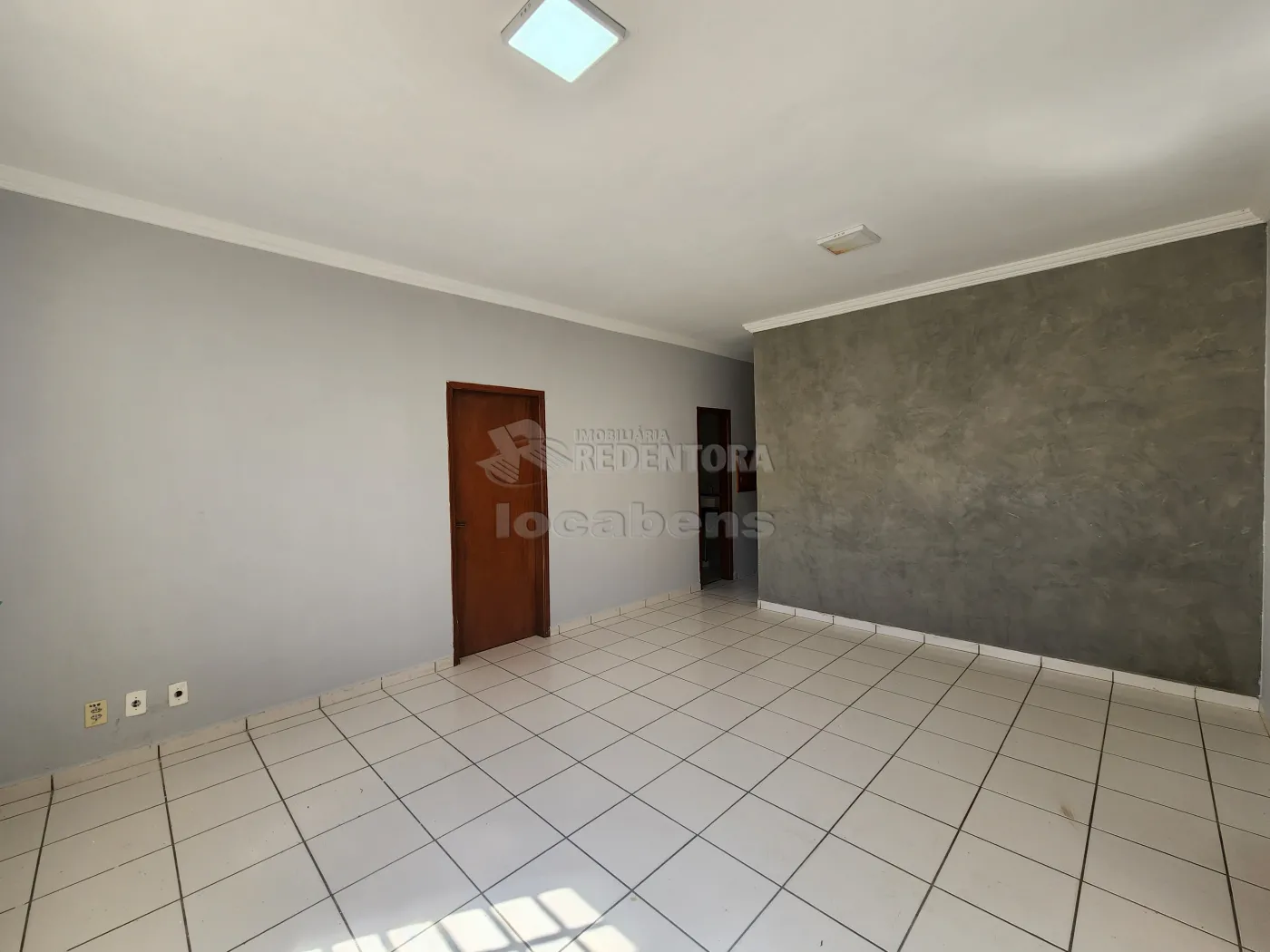 Alugar Casa / Padrão em São José do Rio Preto apenas R$ 1.800,00 - Foto 2