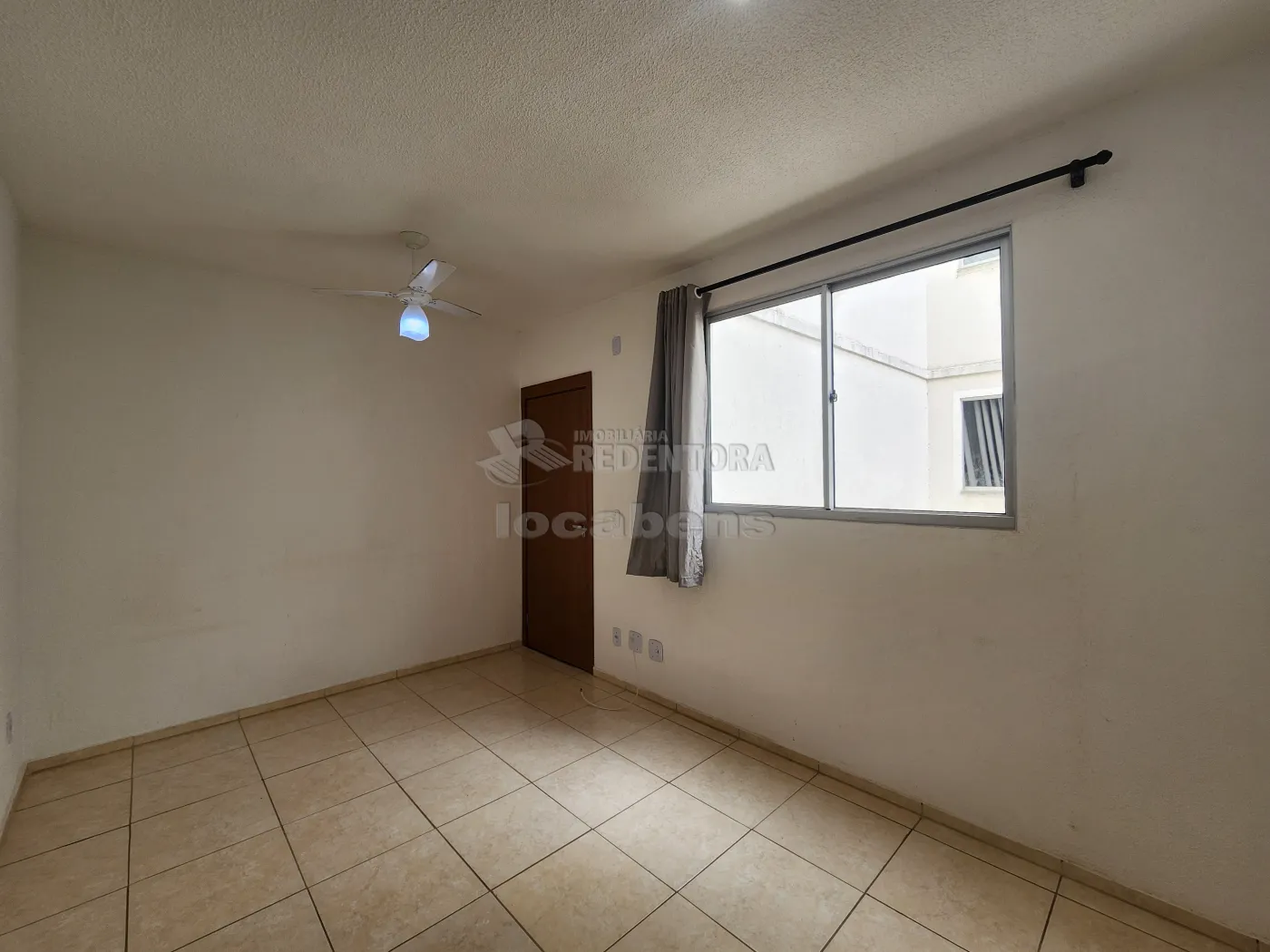 Apartamento para alugar com 2 quartos, 40m² - Foto 2