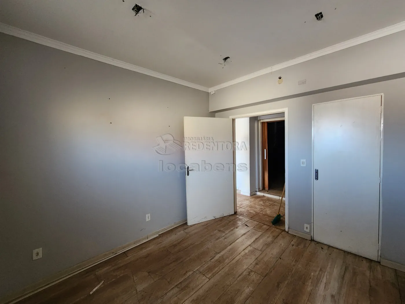 Prédio Inteiro à venda, 561m² - Foto 2