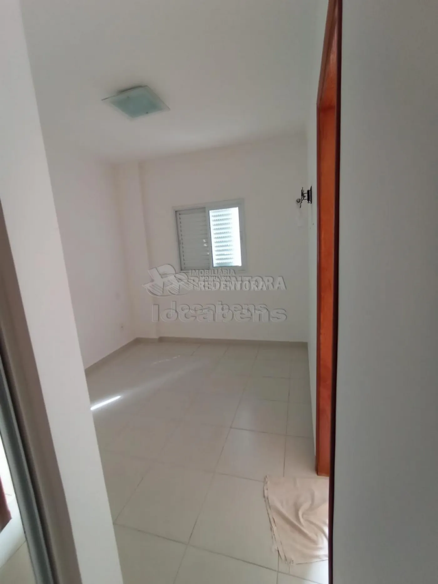 Apartamento à venda com 3 quartos, 91m² - Foto 3