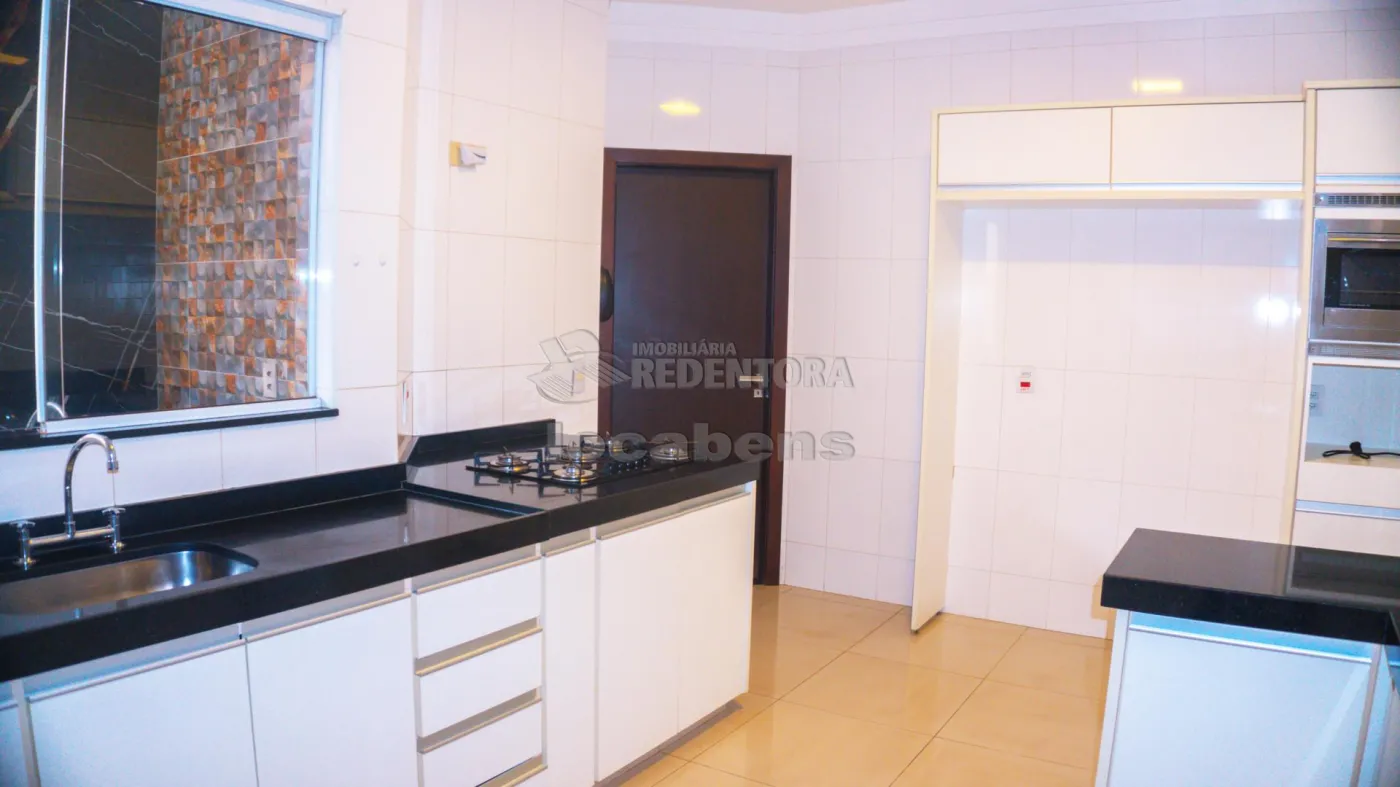 Casa de Condomínio à venda com 3 quartos, 260m² - Foto 17