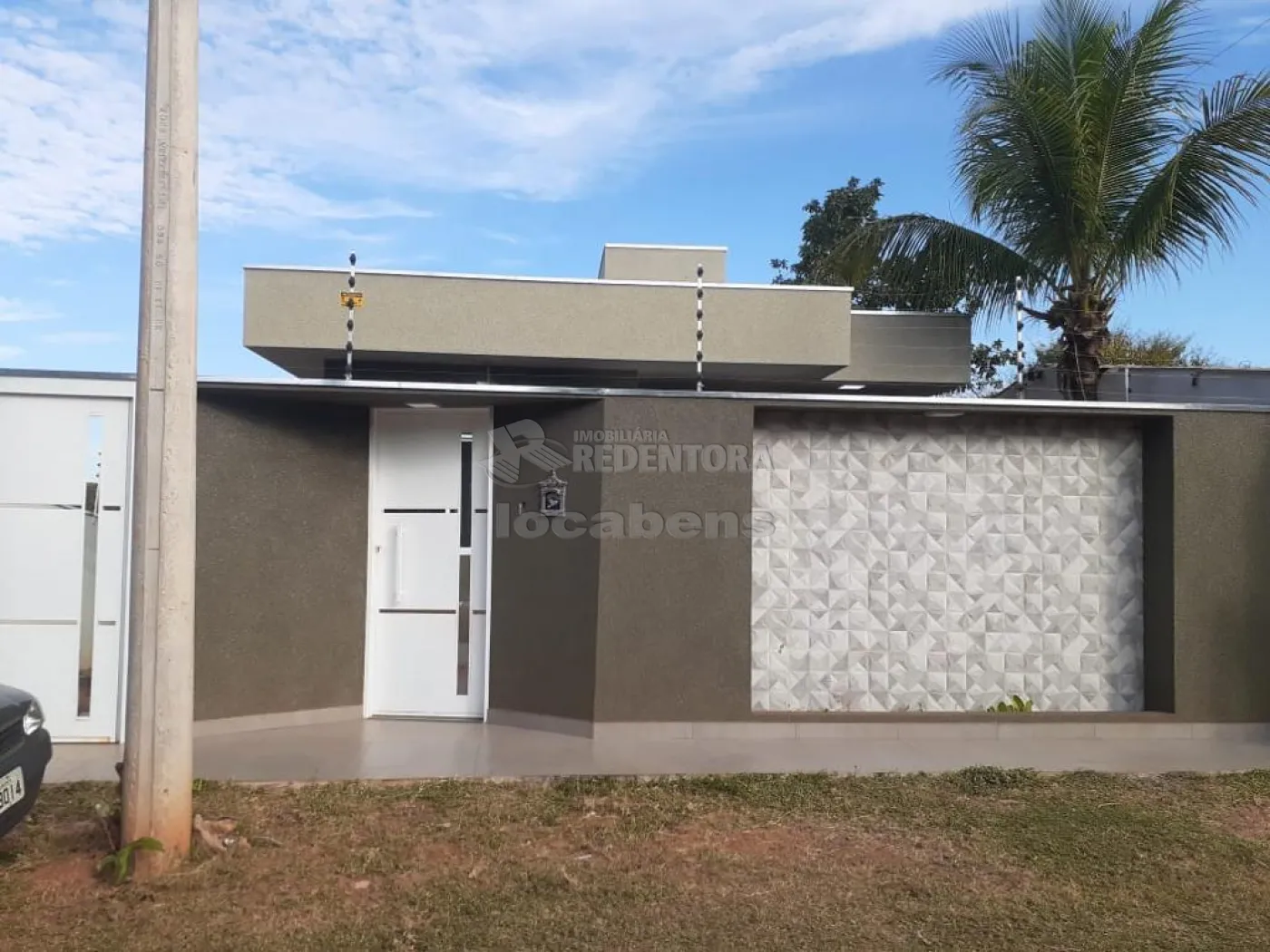 Alugar Casa / Padrão em São José do Rio Preto apenas R$ 1.800,00 - Foto 1