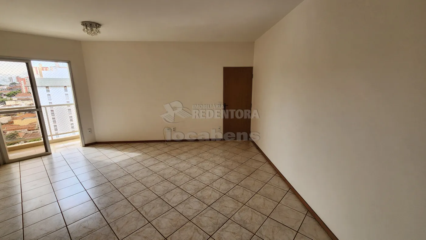 Apartamento à venda com 3 quartos, 90m² - Foto 1