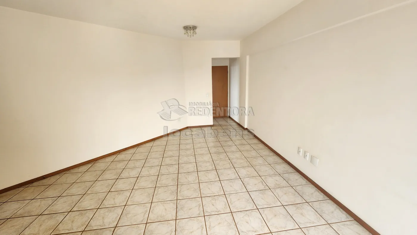 Apartamento à venda com 3 quartos, 90m² - Foto 3