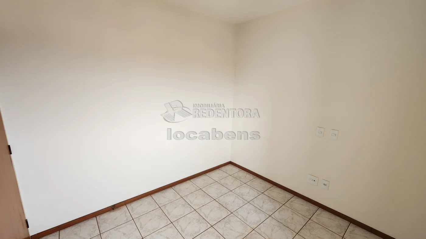 Apartamento à venda com 3 quartos, 90m² - Foto 4