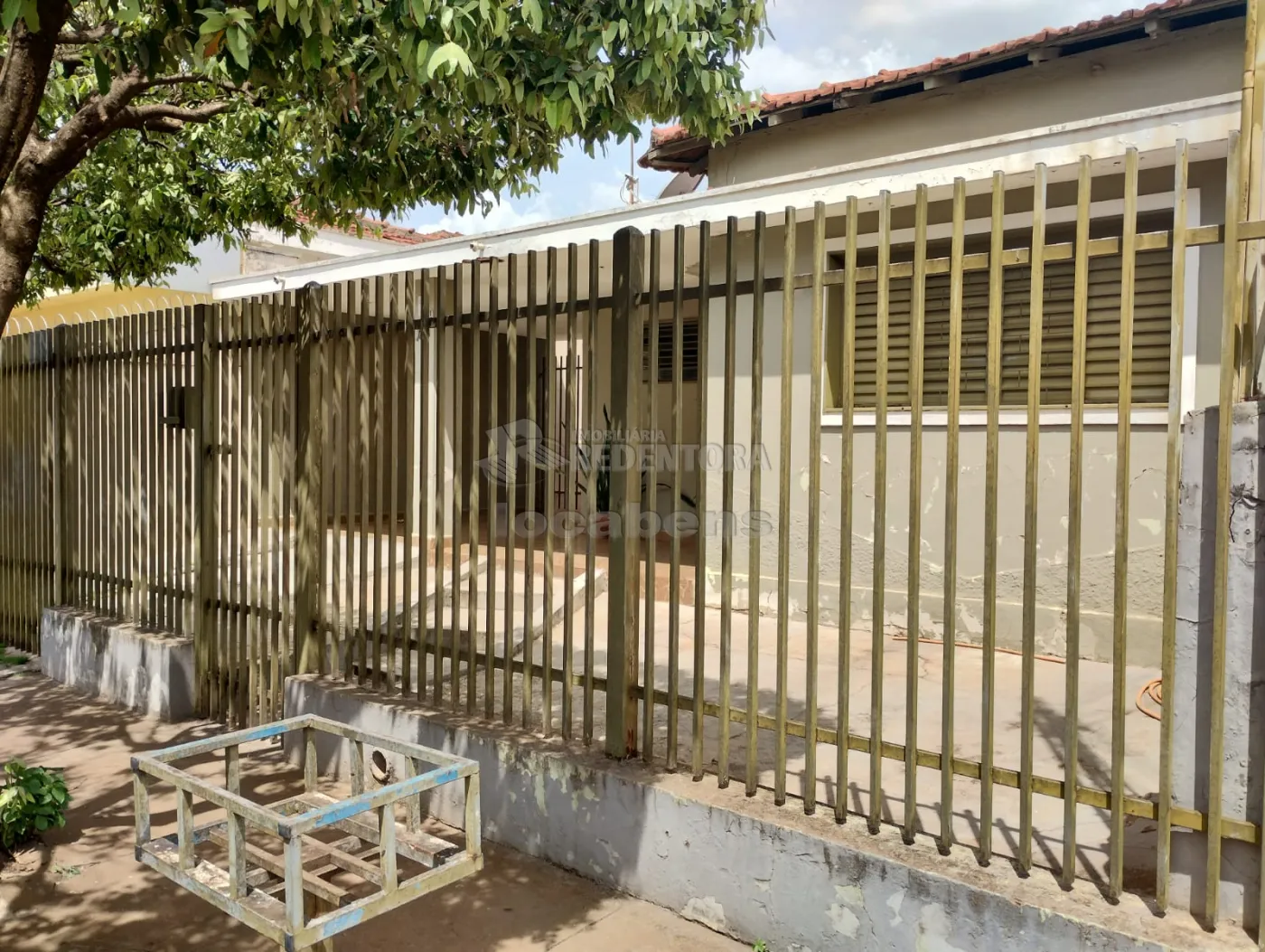 Alugar Casa / Padrão em São José do Rio Preto apenas R$ 1.800,00 - Foto 1