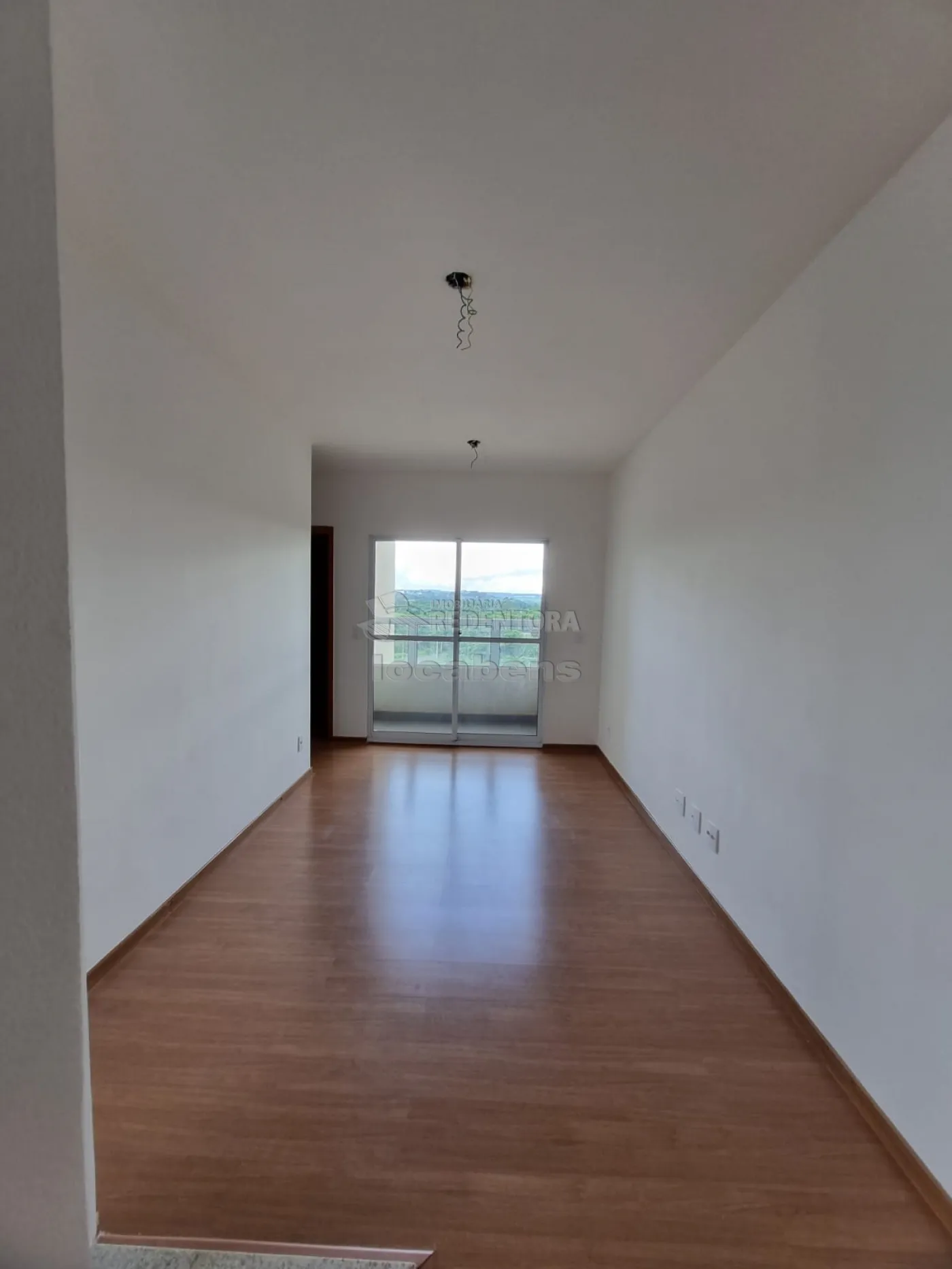 Alugar Apartamento / Padrão em São José do Rio Preto apenas R$ 1.000,00 - Foto 1