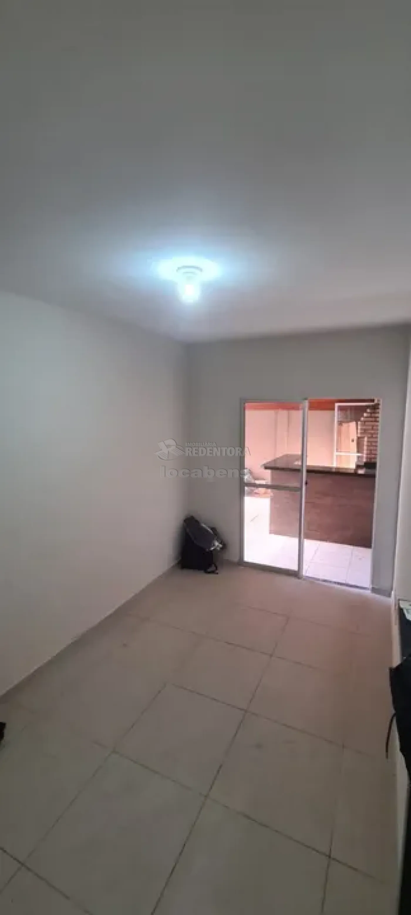 Comprar Apartamento / Padrão em São José do Rio Preto apenas R$ 215.000,00 - Foto 2