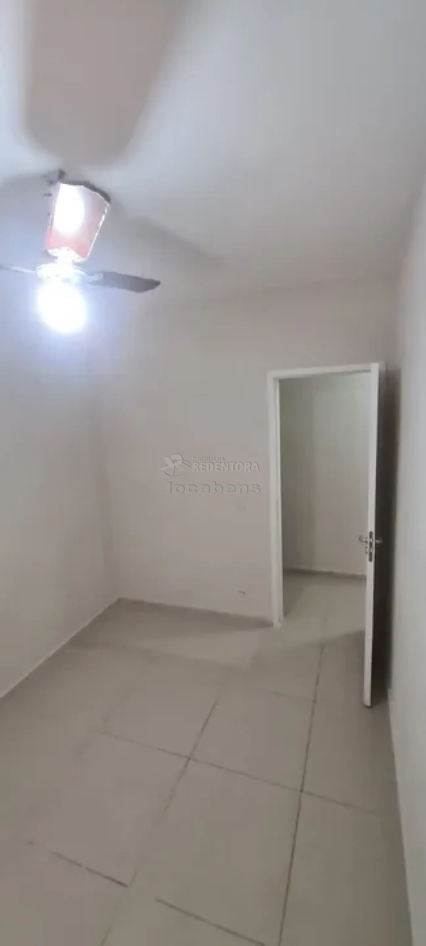 Comprar Apartamento / Padrão em São José do Rio Preto apenas R$ 215.000,00 - Foto 5