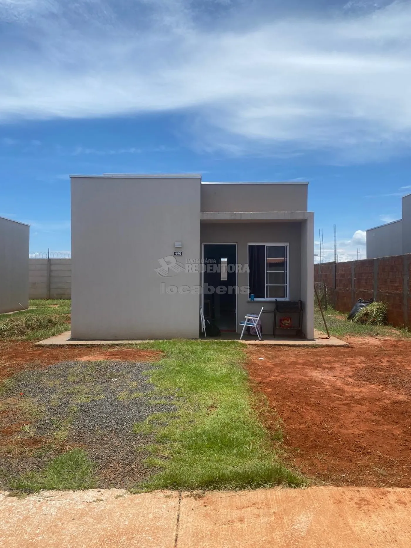 Casa de Condomínio à venda com 2 quartos, 45m² - Foto 1