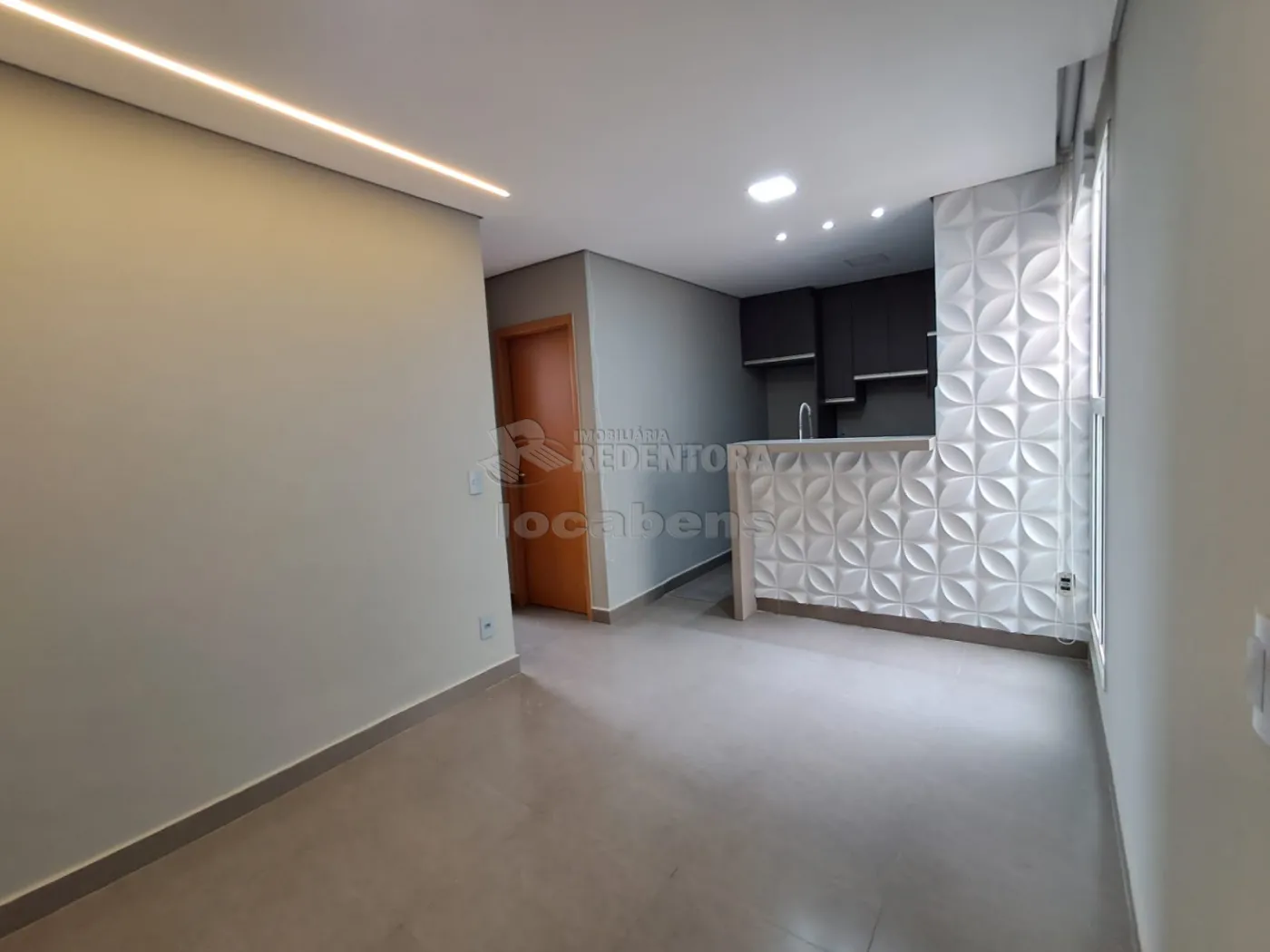 Comprar Apartamento / Padrão em São José do Rio Preto apenas R$ 240.000,00 - Foto 1