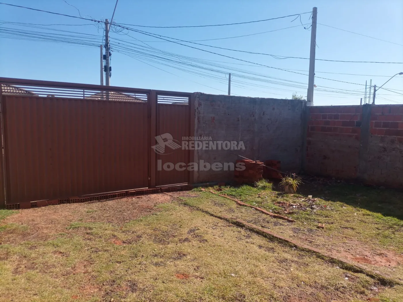 Alugar Casa / Padrão em São José do Rio Preto apenas R$ 680,00 - Foto 1